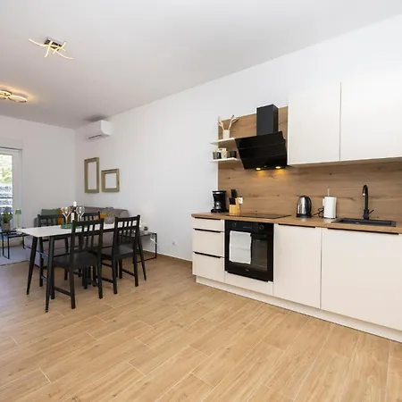 Appartement In Seget Donji With Outdoor Swimming Pool